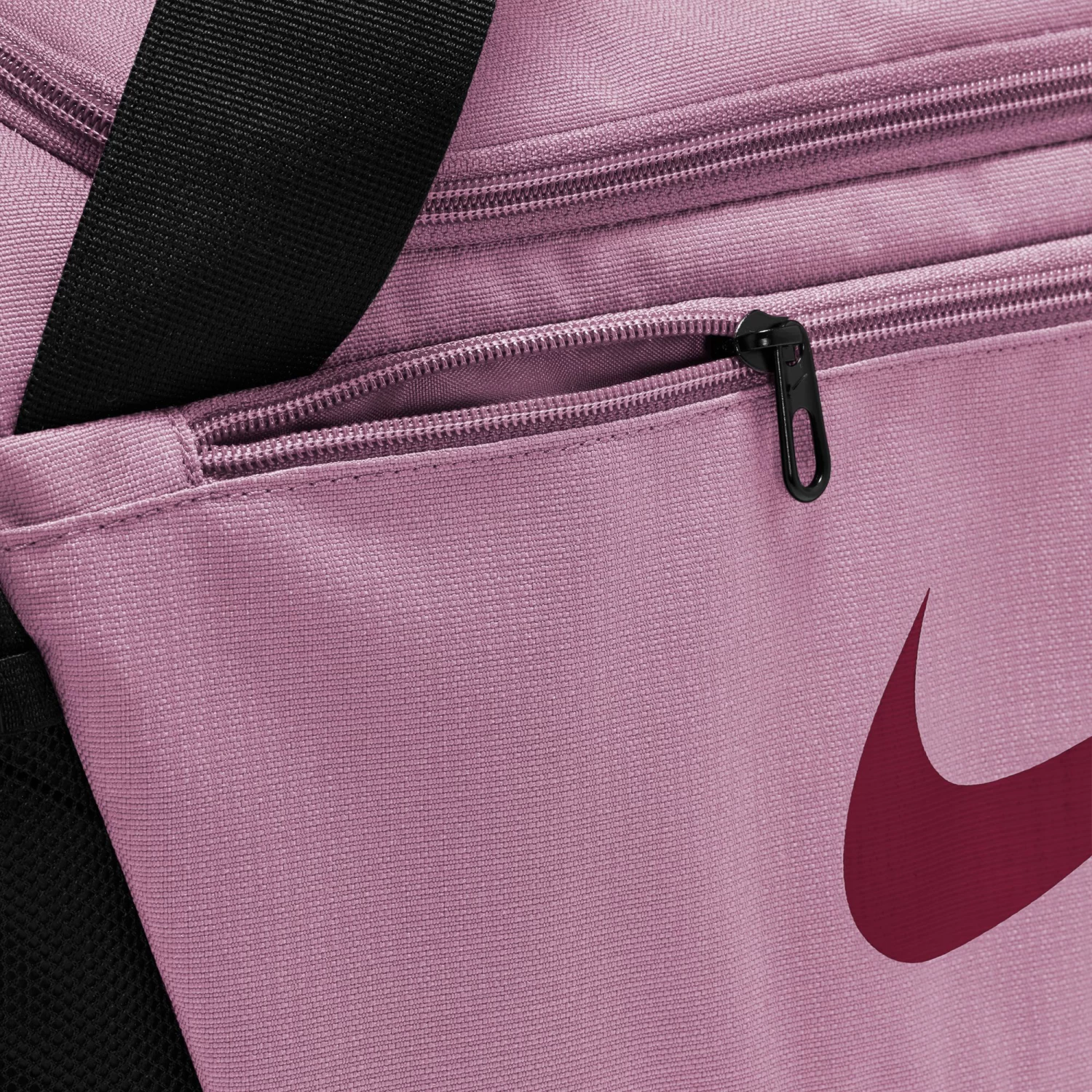 Nike Brasilia 9.5 Sports Bag - Lilac, Black 6 Nike Brasilia 9.5 Sports Bag - Lilac, Black - Image 6