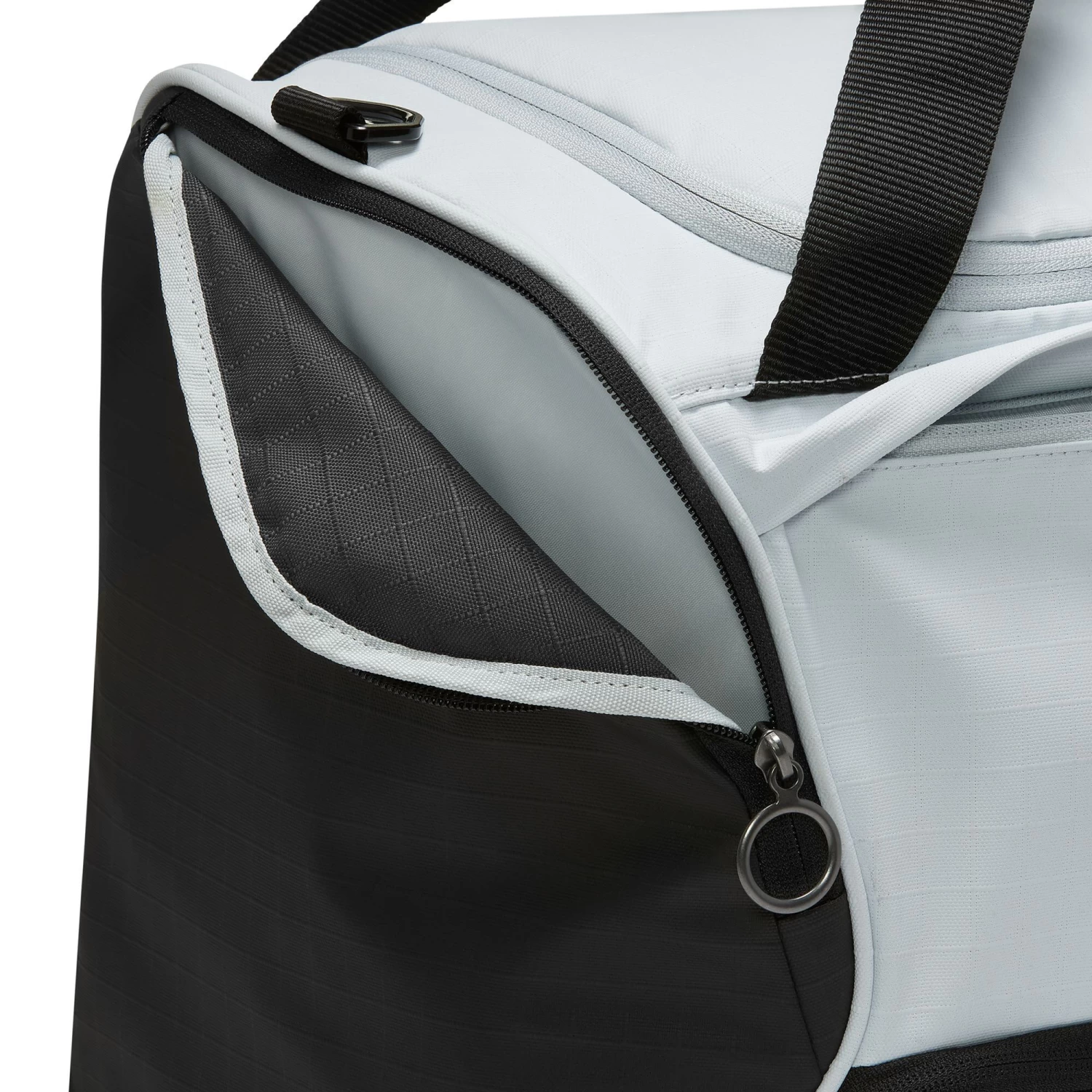 Nike Brasilia Sports Bag - Silver, Black 3 Nike Brasilia Sports Bag - Silver, Black - Image 3