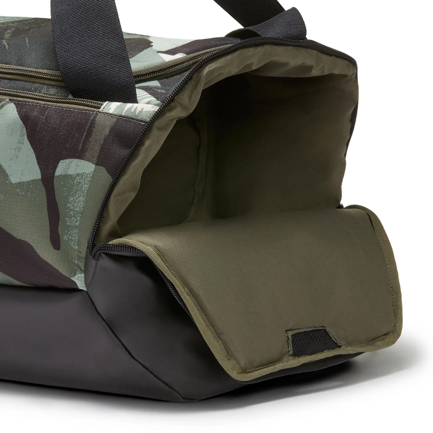 Nike Brasilia Sports Bag - Olive, Black 3 Nike Brasilia Sports Bag - Olive, Black - Image 3