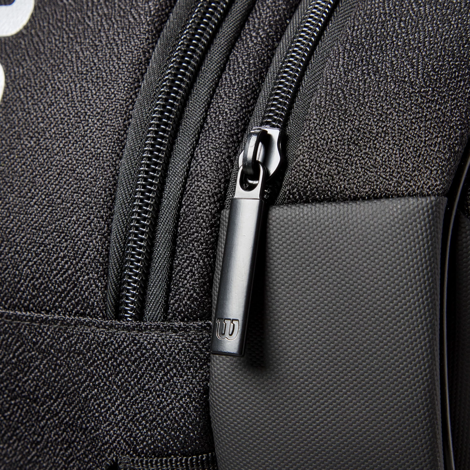 Wilson Bela DNA Super Tour Padel Racket Bag - Black 4 Wilson Bela DNA Super Tour Padel Racket Bag - Black - Image 4