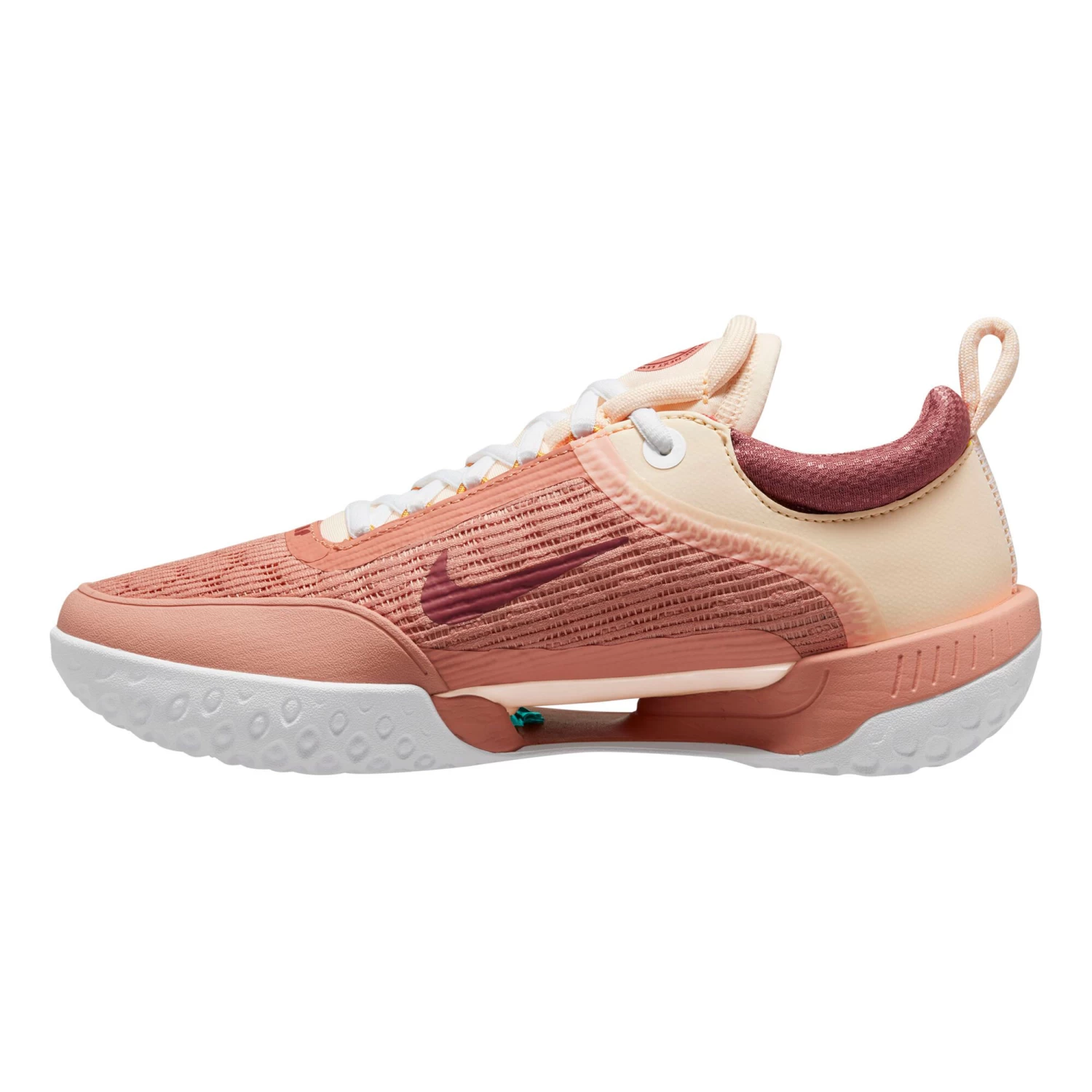 Nike Court Zoom NXT All Court Shoe Women - Pink, Red 2 Nike Court Zoom NXT All Court Shoe Women - Pink, Red - Image 2